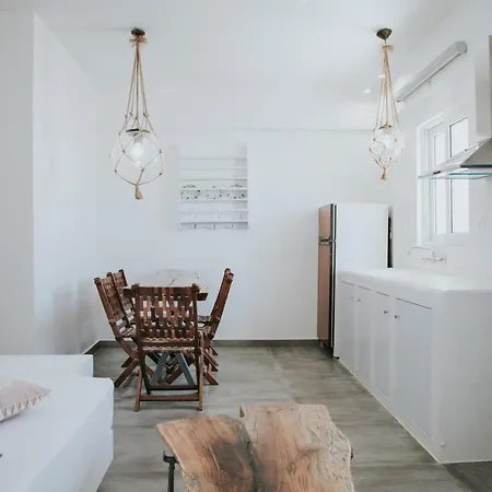 아파트호텔 Manthos Place 마일로포타스