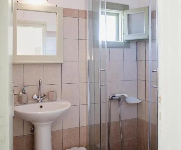 Manthos Place Aparthotel Mylopotas