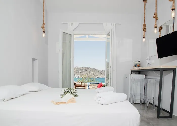 Manthos Place 3* Mylopotas