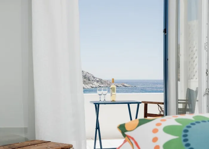 Aparthotel Manthos Place Mylopotas