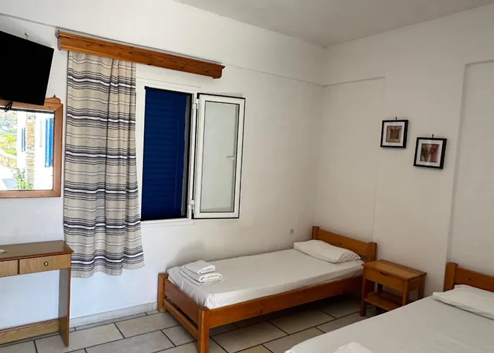 Manthos Place Aparthotel Mylopotas