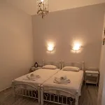 Manthos Place Lägenhetshotell 3*