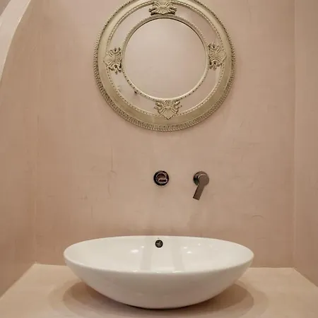 Manthos Place Ξενοδοχείο με διαμερίσματα 3*