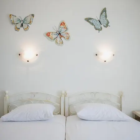 Ξενοδοχείο με διαμερίσματα Manthos Place Μυλοπότας