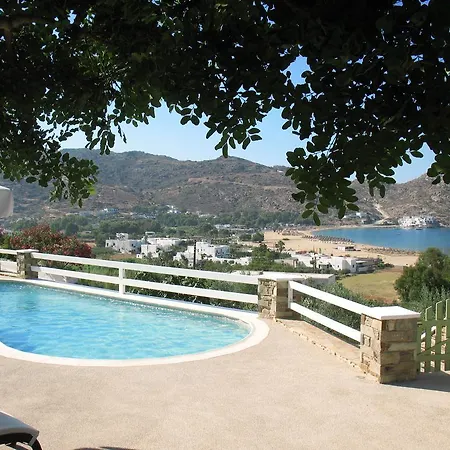 Manthos Place Lägenhetshotell Mylopotas