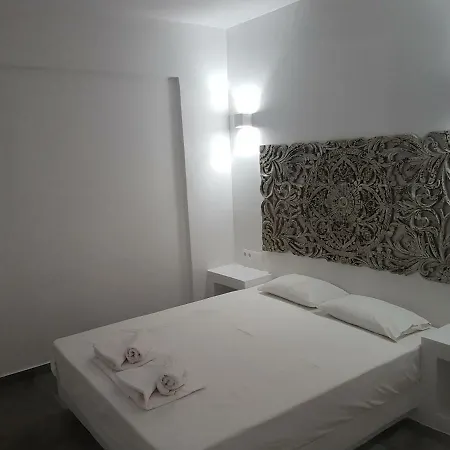 Manthos Place Lägenhetshotell