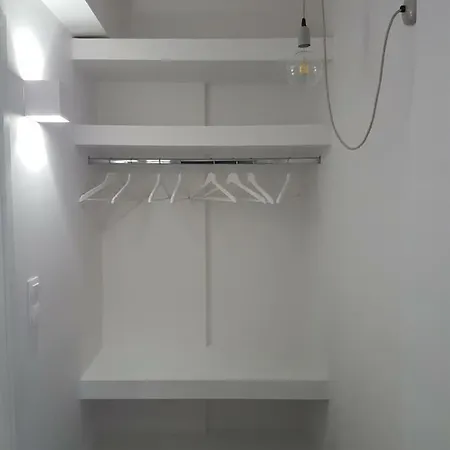 Ξενοδοχείο με διαμερίσματα Manthos Place Μυλοπότας