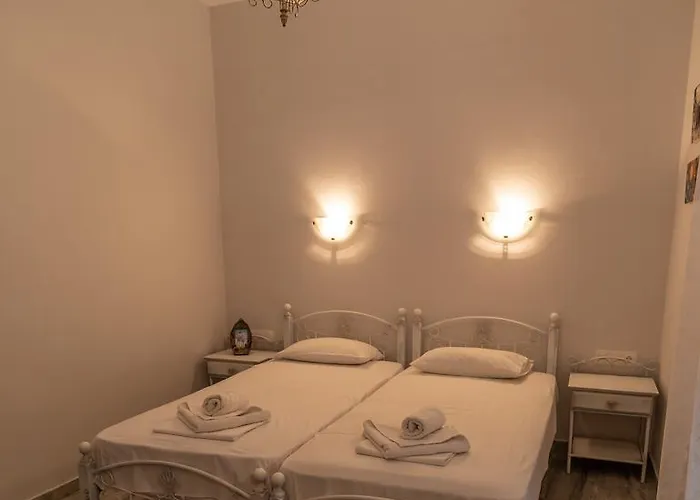 Manthos Place Ξενοδοχείο με διαμερίσματα 3*