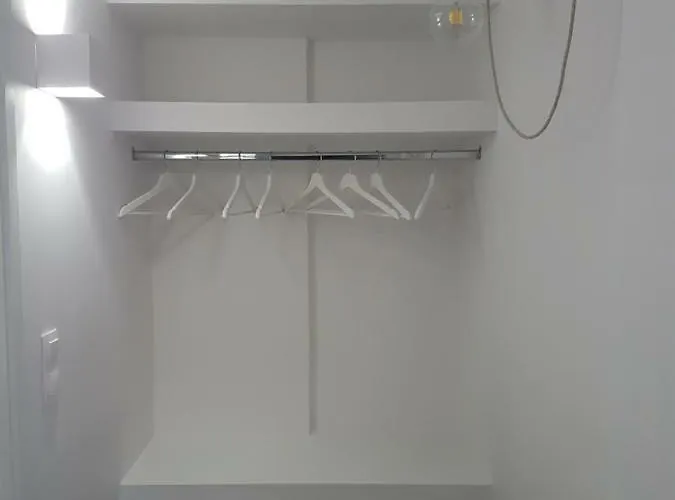 Ξενοδοχείο με διαμερίσματα Manthos Place Μυλοπότας